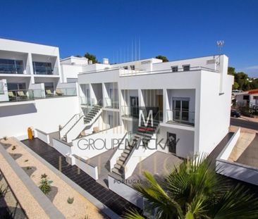 2 room luxury Semidetached House for rent in Albufeira, Distrito de... - Photo 3