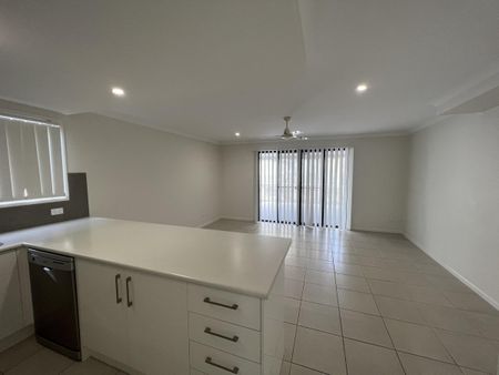 Townhouse in the heart of Maroochydore - Photo 2