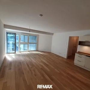 "New Flat with Terrace" - Photo 1