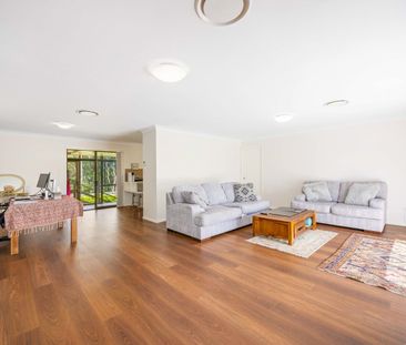 Ideal Family Home - Photo 2