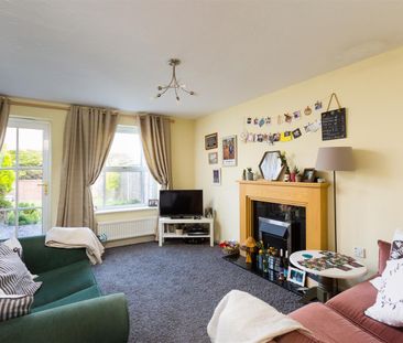 Roseberry Grove Clifton Moor York YO30 - Photo 1