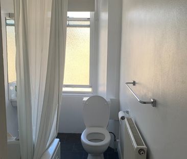 1 Bed Flat, Comely Bank Place, EH4 - Photo 6