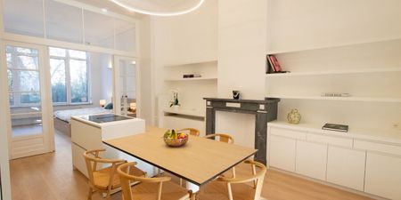 Appartement te huur in Ukkel voor € 1.850 met 1 slaapkamer - Photo 3