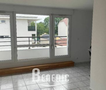 METZ VALLIERES - F2 - CUISINE EQUIPEE - PARKING - Photo 1