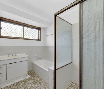 7 Carrie Street, Zillmere QLD, Belconnen - Photo 3