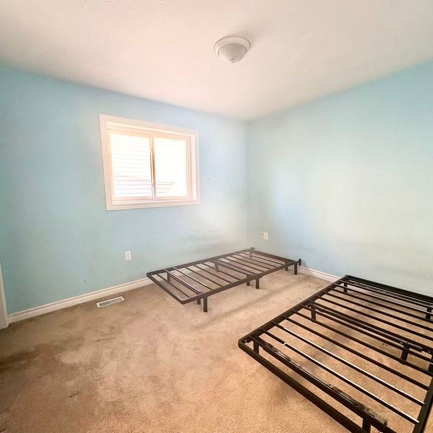 For Lease - 62 Briarose Place, Hamilton, Ontario - Photo 1