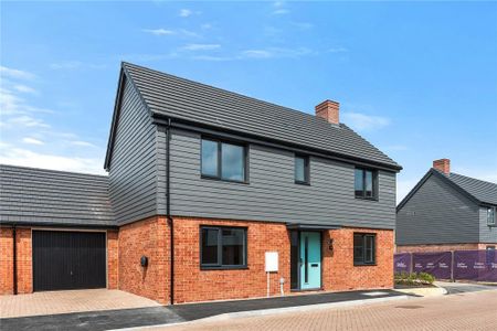 3 bedroom detached house to rent - Photo 3