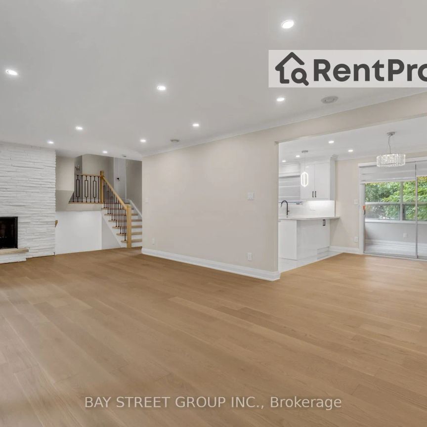 Detached Home For Lease | W9231450 - Photo 1