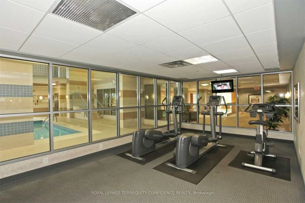 4978 Yonge Street #1707 - Photo 1