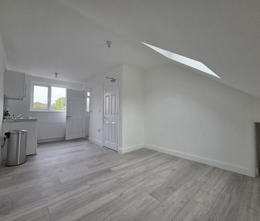 House share to rent - Photo 4