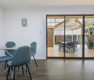 THIS ONE'S A BEAUTY! - Photo 4