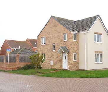 Harrow Drive, Beck Row, Bury St. Edmunds, Suffolk, IP28 - Photo 5