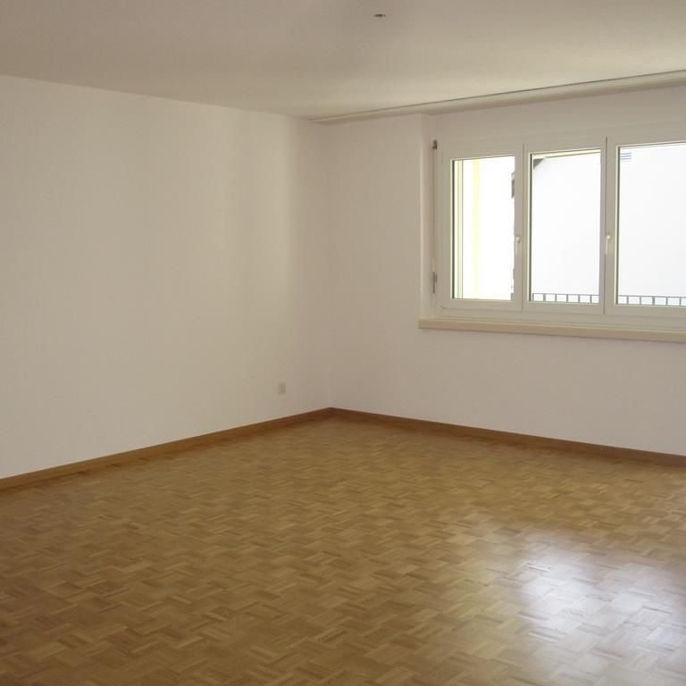 Attraktive Wohnung an ruhiger Lage befristet bis 31.03.2028 - Photo 1