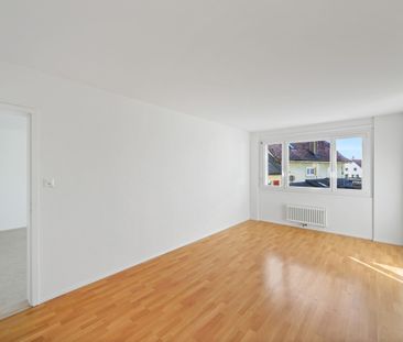 Appartement de 2.5 pièces au 1er étage magnifiquement rénové et ave... - Photo 6