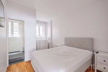 Rental Apartment Paris 8th Madeleine - Photo 5