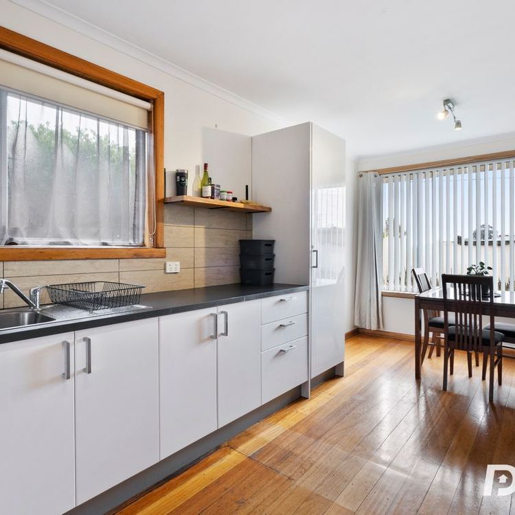 36 ashbourne grove, west moonah tas 7009 - Photo 1