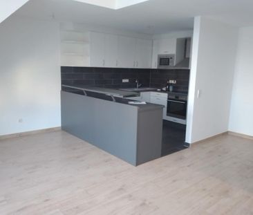 - EHNINGEN - Moderne 3-Zi.-Wohnung mit EBK, Fußbodenheizung, Stp - Foto 1