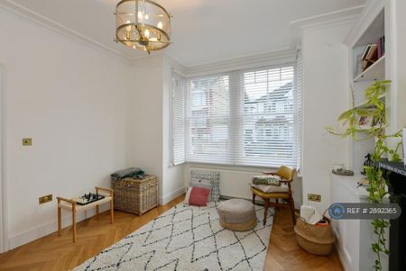 3 bedroom terraced house to rent - Photo 4