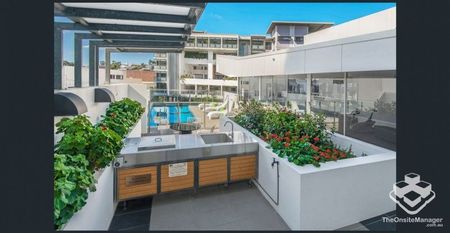 FULLY FURNISHED@CODE APARTMENTS - Photo 4