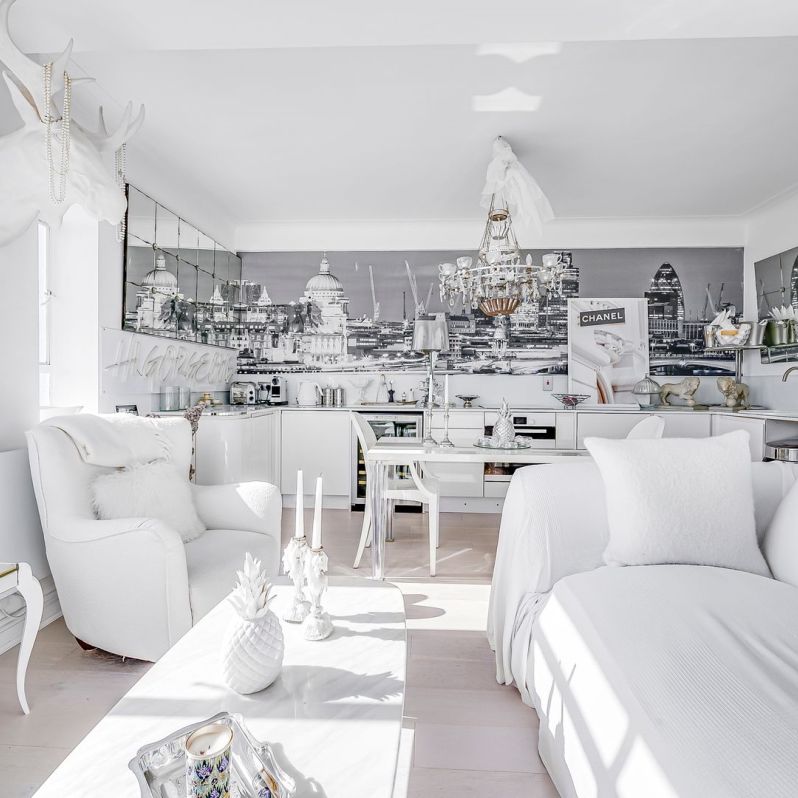 Prince Albert Road, St Johns Wood London, NW8 - Photo 1