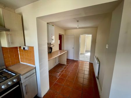 Damar Croft, Birmingham, B14 - Photo 2