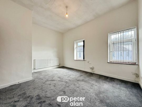 Moira Place, Place, CARDIFF - Photo 1