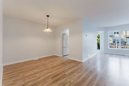 For Lease - 254 Serena Way, Barrhaven, Ontario - Photo 4