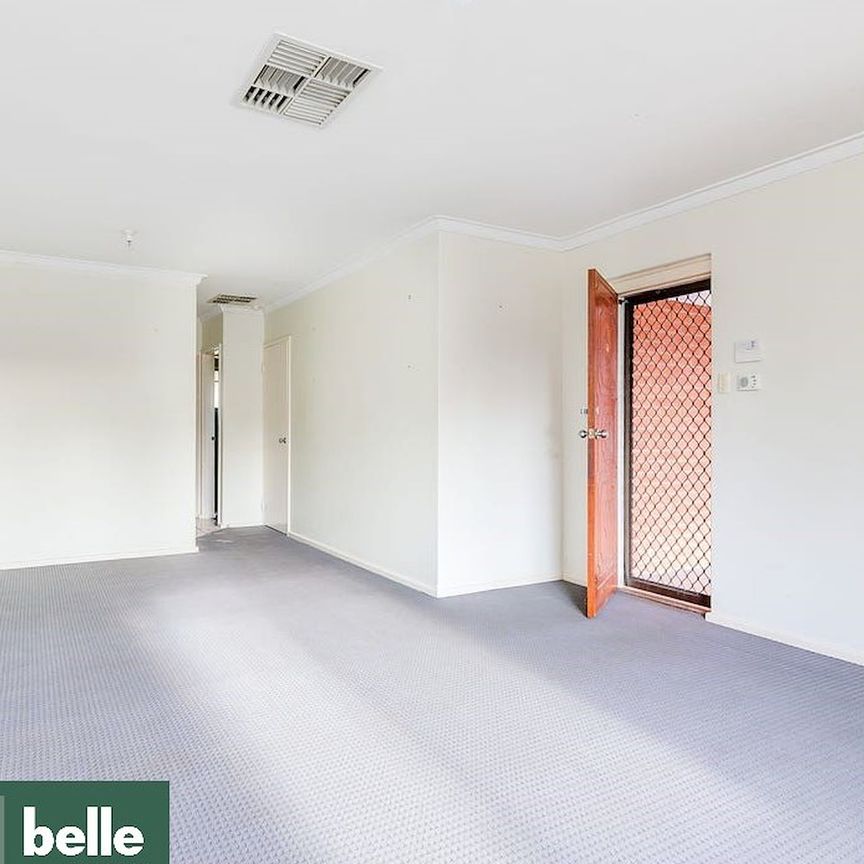 19 Moss Street, Huntingdale. - Photo 1