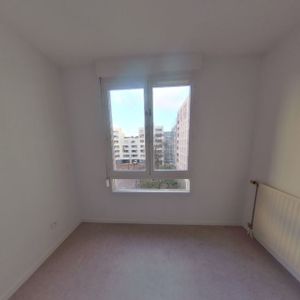 APPARTEMENT T3 A LOUER - Photo 2