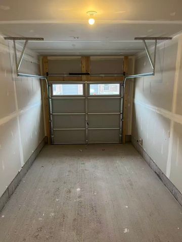 For Lease - 379 Les Emmerson Drive, Barrhaven, Ontario - Photo 2