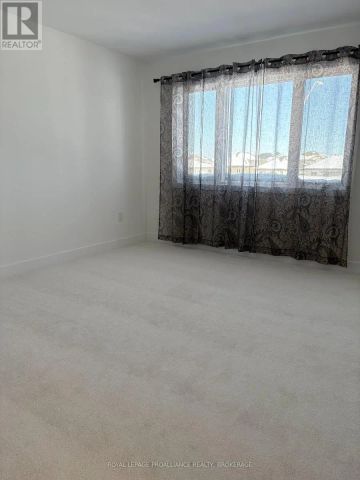 70 DUSENBURY DRIVE - Photo 2