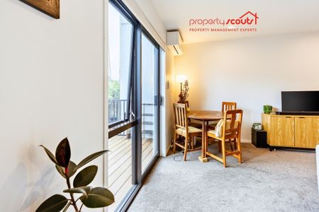 Stylish Three-Level Living Next to Waterloo Station - Photo 5