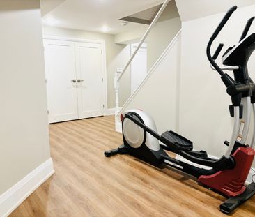 For Lease - 1397 Heritage Way Unit# Lower Level, Oakville, Ontario - Photo 3