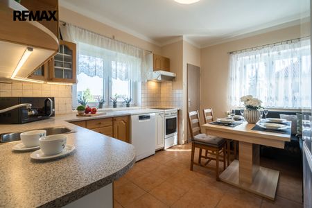 Pronájem bytu 2+1 v družstevním vlastnictví 66 m², Praha 10 - Uhříněves - Photo 5