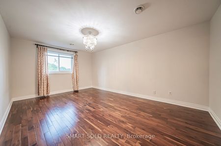 For Lease - 120 Abbeywood Trail, Toronto, Ontario - Photo 4