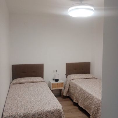 Piso de alquiler en Calle Marbella, 6, Puerto Deportivo - Photo 1