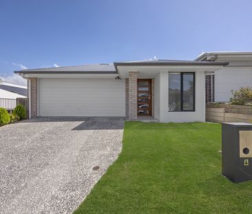 4 Carnelian St, Collingwood Park QLD 4301 - House For Rent | Domain - Photo 3