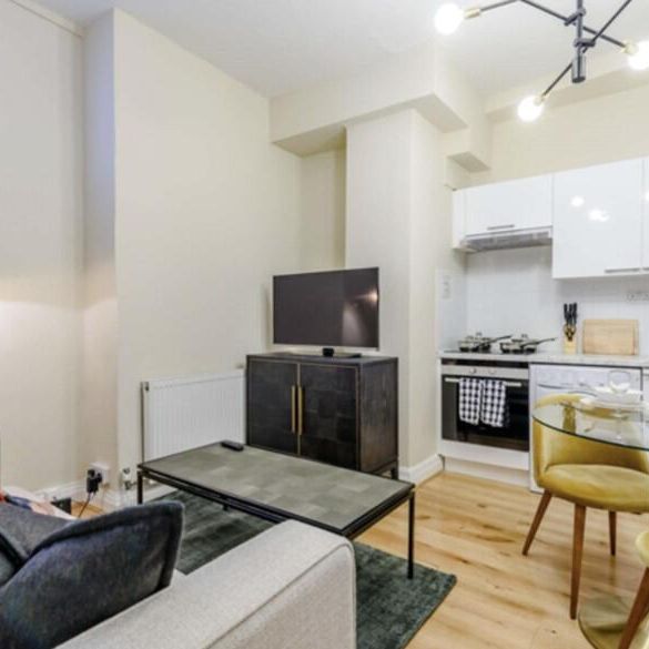 1 bedroom flat to rent - Photo 1