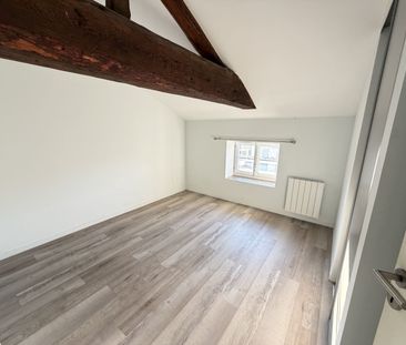 Location Appartement 4 pièces 70m² PONT DE VAUX 01190 - Photo 2