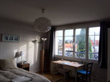 Large Room 20 M2 with private bathroom - Photo 4