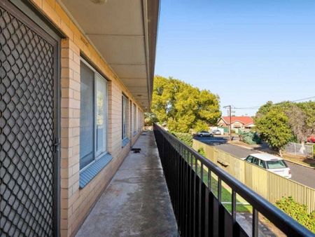 8/12 Jeffrey Street, BROOKLYN PARK SA 5032 - Photo 4