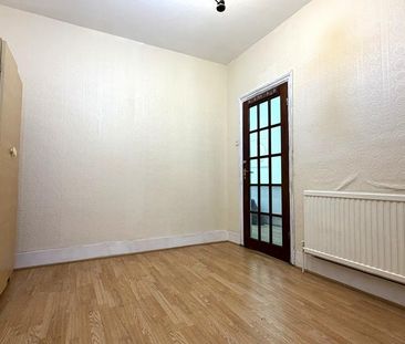 4 bedroom terraced house to rent - Photo 2