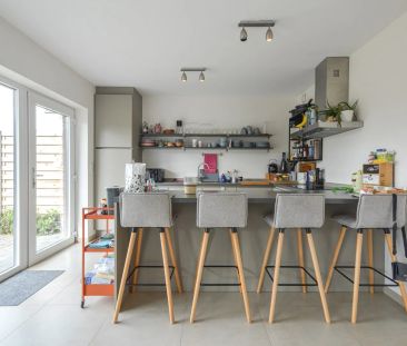 Halfopen woning met 3 slaapkamers - Photo 1