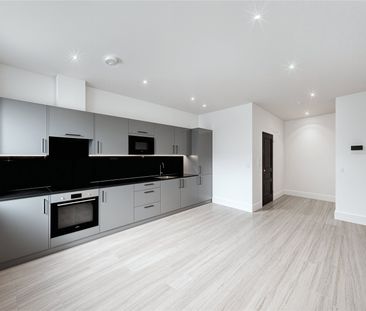 Rye Close, Fleet, Hampshire, GU51 - Photo 3