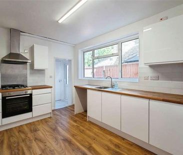 Ancona Road, London, SE18 - Photo 4