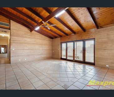 114 Boronia Road, Banjup, WA 6164 - Photo 4