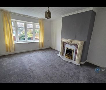 3 bedroom semi-detached house to rent - Photo 5