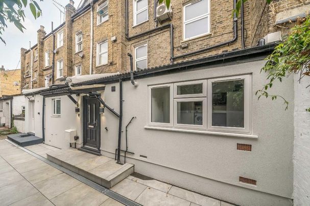 5 bedroom house to rent - Photo 1