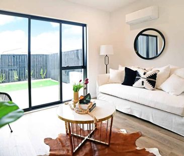 2 Bedroom + Study in Flat Bush - Photo 2