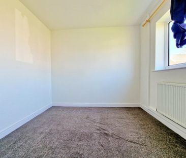 3 bedroom bungalow to rent - Photo 3
